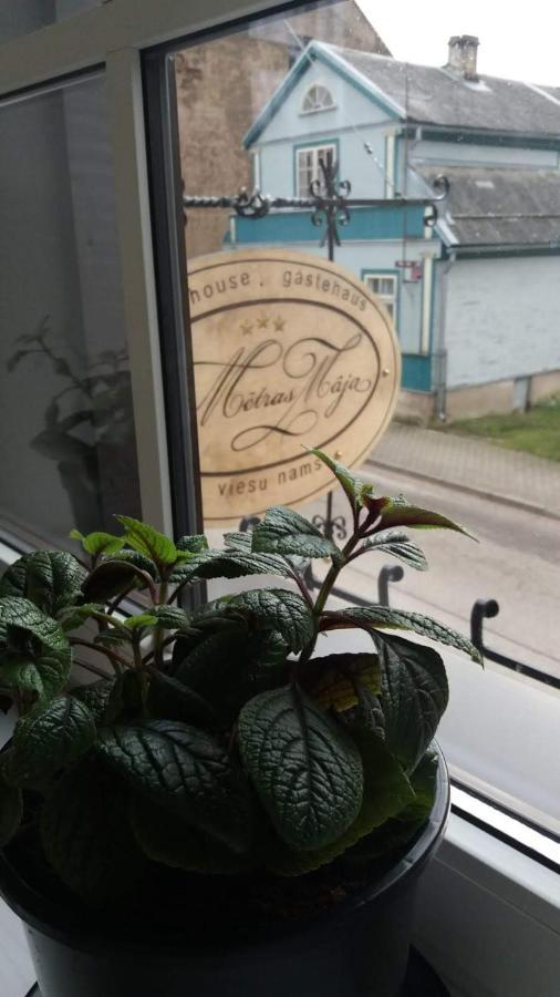 Metras Maja 호텔 Aizpute 외부 사진